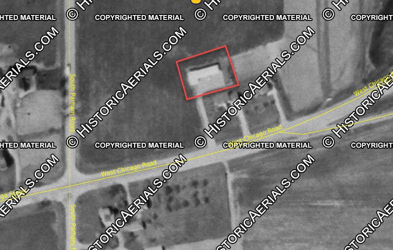 White Swan Motel - 1958 Aerial (newer photo)